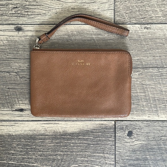 Coach Corner Zip Wristlet - Picture 1 of 4